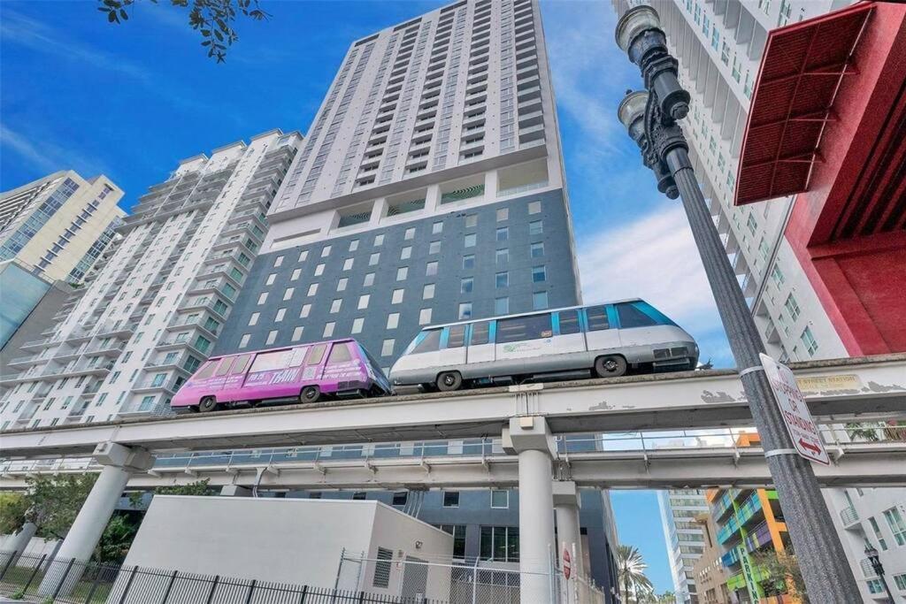 Charming 2 Bedroom Downtown Miami 2106 Free Parking Екстериор снимка